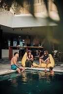SOKKOOL CANGGU - COWORKING & COLIVING