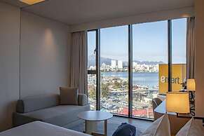 Homm Marina Sokcho