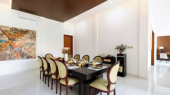 Villa Latima by Villa Finder