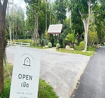 BannRai Tayai Cafe and Resort