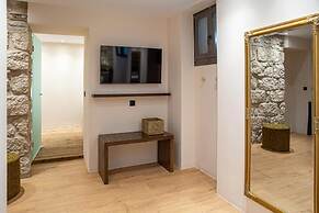 Epitome Suites
