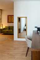 Epitome Suites