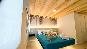 Graceful Apartments Paradise by Ca-sa Check