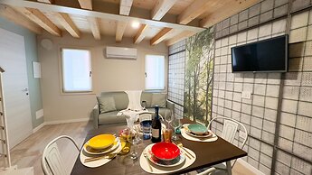 Graceful Apartments Paradise by Ca-sa Check