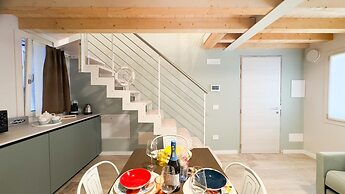 Graceful Apartments Paradise by Ca-sa Check