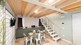 Graceful Apartments Paradise by Ca-sa Check