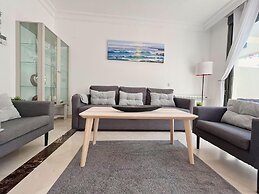 Casa Mila Roda Sleeps 4 With Pool