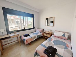 Casa Mila Roda Sleeps 4 With Pool