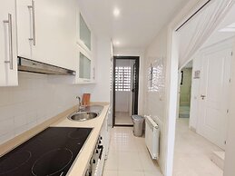 Casa Mila Roda Sleeps 4 With Pool