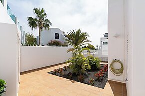 3 Bed Villa - Pool, Patio, Outdoor Dining Terrace