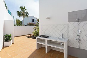 3 Bed Villa - Pool, Patio, Outdoor Dining Terrace