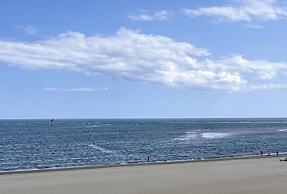 Luxury Front Line Apartment in Isla Canela Beach