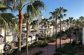 Beach Apartment - Sleeps 6, Pool & Private Terrace