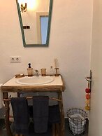 Alba 2-bed Cottage - Sleeps 4 - Montseny Park