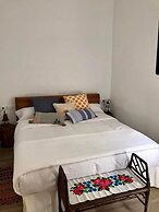 Alba 2-bed Cottage - Sleeps 4 - Montseny Park