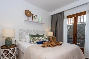 4 Bed Villa - Heated Pool, Pool Table, Bbq, Patio