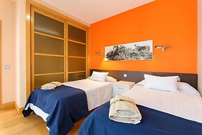 Villa Sleeps 6 With Pool Private & Sauna