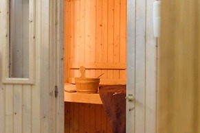 Villa Sleeps 6 With Pool Private & Sauna