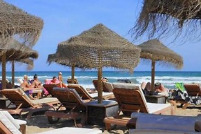 3-bed Villa Sleeps 8 With Private Pool