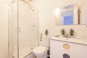 Remarkable 3 Bedroom Apartment in L'eixample