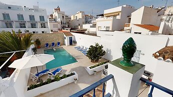 5 Bedroom-privatepool-balcony-sea View-nerja