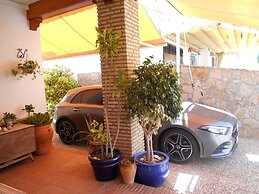 Penthouse Sleeps 4 With Private Garden