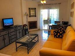 Flat Sleeps 4 With Pool and Terrace