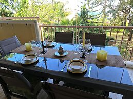 Flat Sleeps 4 With Pool and Terrace