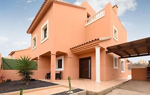 Casa Naranja Sleeps 6 With Golf Views