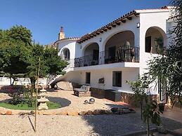 Lovely 2 Bed Apartment in Alcalali