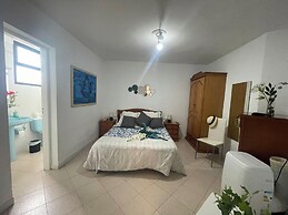 Apartment - Sleeps 4 - Jacuzzi - Terrace - Pool