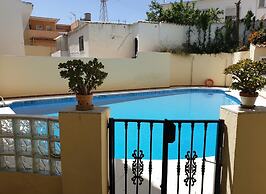 Newly Refurbished Luxury 3 Bed Duplex Apartment