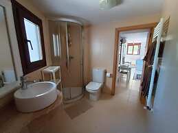 Moraira Escape With Private Pool, 1 Bed, Sleeps 2