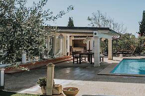 Casa de Ensueno Sleeps 8 With Pool