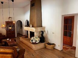 Casa de Ensueno Sleeps 8 With Pool