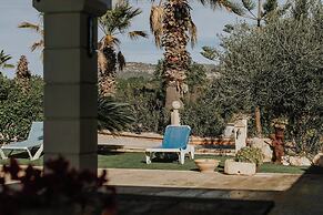 Casa de Ensueno Sleeps 8 With Pool