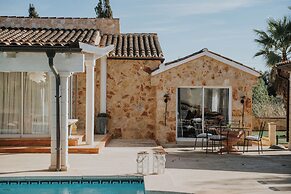 Casa de Ensueno Sleeps 8 With Pool