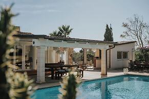 Casa de Ensueno Sleeps 8 With Pool
