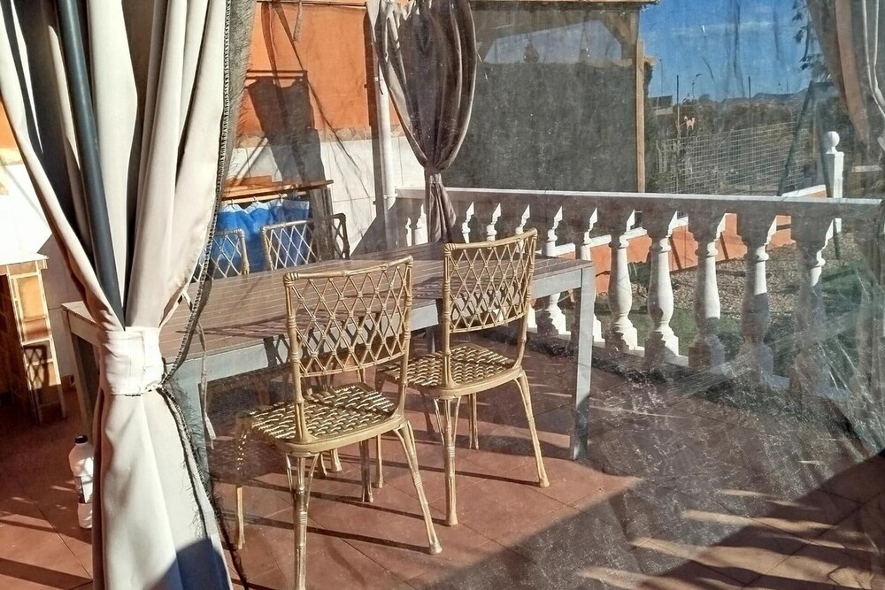 Lorca - Cottage - Sleeps 4 - Pet Friendly - Pool