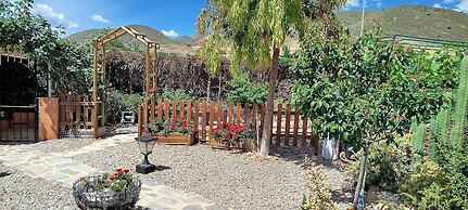 Lorca - Cottage - Sleeps 4 - Pet Friendly - Pool