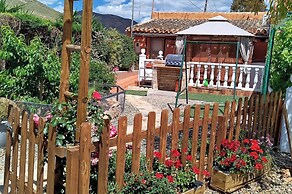 Lorca - Cottage - Sleeps 4 - Pet Friendly - Pool