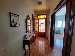 Comfortable 3-bed House, Bungalow
