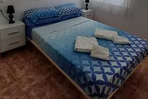 Comfortable 3-bed House, Bungalow