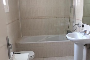 Seaview Balcony - 3 Bedroom Apartment Sleeps 6