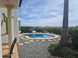 Les Cactus Remarkable 7 bed Villa - Private Pool