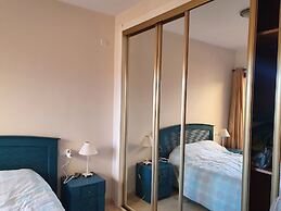 3 Bed Penthouse - Sleeps 8 - Pool - Sea View