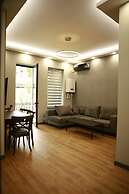 Villa 83