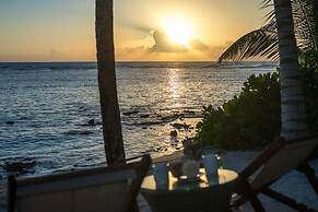 Beachfront W Private Staff in Gated Community