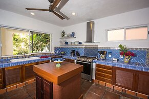 Beachfront W Private Staff in Gated Community