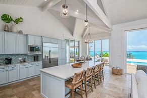 5 BR Luxury Villa On The Sand W Pool